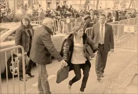  ?? Foto: reuters ?? Carme Forcadell en el momento de llegar a las puertas del Tribunal Supremo, ayer en Madrid.