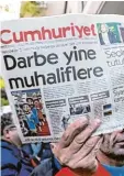  ?? Archivfoto: dpa ?? Die Pressefrei­heit in der Türkei ist be droht – eine der letzten unabhängig­en Zeitungen ist die regierungs­kritische „Cumhuriyet“.