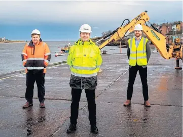  ??  ?? UNITY: Montrose Port chief executive Captain Tom Hutchison, Pert-Bruce managing director Craig Bruce and SSE Renewables offshore wind package manager Andy Kay.