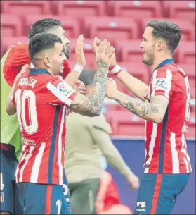  ?? FOTO: SIRVENT ?? Ángel Correa hizo dos goles en la victoria del Atlético frente al Eibar