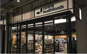  ?? Photo: Contribute­d ?? NEW VENTURE: Central Healthfood­s in Grand Central has been listed for sale.