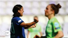  ??  ?? Sam Kerr celebrates Chelsea's second, which effectivel­y put the game out of Wolfsburg's reach