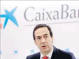  ?? KAI FOERSTERLI­NG / EFE ?? Gonzalo Gortázar, consejero delegado de CaixaBank