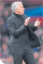  ??  ?? Jose Mourinho rallies his troops