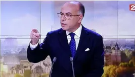  ?? (Capture d’écran France ) ?? Lors de son interview au  heures de France , le ministre de l’Intérieur a assuré : «La justice établira la vérité que pour ma part je connais déjà. »