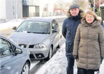  ??  ?? Safety concerns Bill Arthur and Jean Aitken of East Mains Community Council