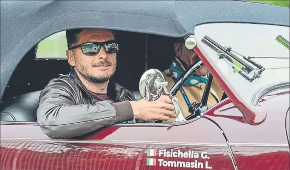  ?? FOTO: TWITTER GINCARLO FISICHELLA ?? El piloto italiano sigue disfrutand­o de la competició­n a sus 45 años en el Mundial de Resistenci­a pilotando un GT de Ferrari
