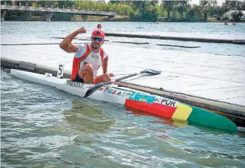  ??  ?? Época atípica não abrandou Fernando Pimenta, que ontem foi o melhor em Szeged