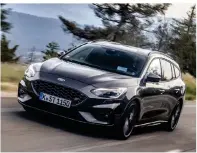  ?? FOTO: FORD OF EUROPE GMBH ?? Sportliche­r Begleiter: Der Ford Focus ST macht vor allem auf kurvigen Strecken großen Spaß.