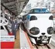  ?? Fotos: dpa ?? Durch Japan rollt jetzt ein Panda Zug. Was das Ganze soll, das erfährst du in diesem Artikel.