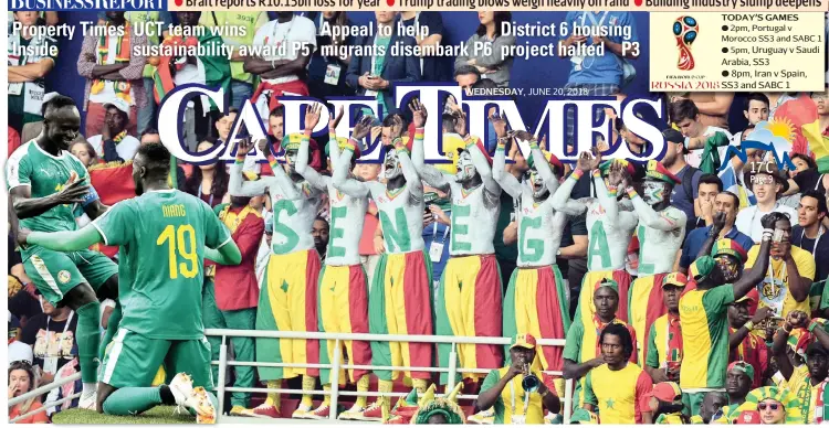  ?? Pictures: EPA ?? Senegal made the continent proud when they secured the first victory for an African team in the World Cup in Russia against Poland yesterday. Senegal won 2-1.