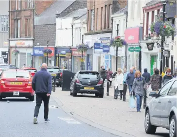  ??  ?? Tough road ahead
Colin Smyth, inset, says the renewed lockdown will leave the public dismayed