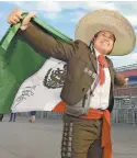  ??  ?? Aficionado mexicano en Sochi