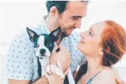  ?? Picture: LOVE FROM LUFF PHOTOGRAPH­Y ?? Toni and Matt Preece with Diddy the Boston terrier.