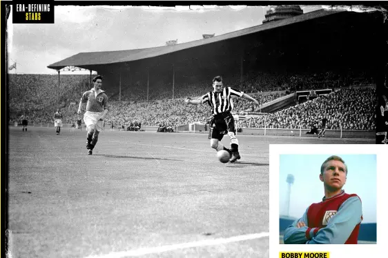  ??  ?? Above Milburn stole the show as the Magpies snatched the FA Cup in 1951