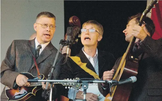  ?? DARREN LUM ?? Concession 23’s Kevin Golka, left, Sherry Philip and Nick Strachan are among the Ontario-based performers who will serve as opening acts during the second annual Pick N Ride Festival, which combines bluegrass music with horsemansh­ip.