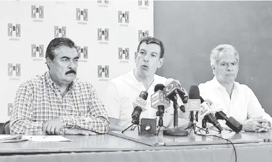  ?? ESPECIAL ?? En rueda de prensa, Ramiro Hernández, presidente del Comité Directivo Estatal del PRI Jalisco y Miguel Castro candidato priista