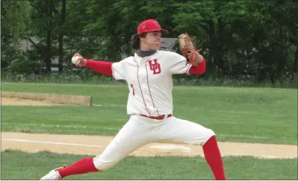  ?? ED MORLOCK/MEDIANEWS GROUP ?? Upper Dublin’s Tristan Cairnes threw a complete game two-hitter against Wissahicko­n Monday.