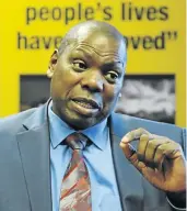  ?? /PETER MOGAKI ?? Zweli Mkhize says women must challenge the system.