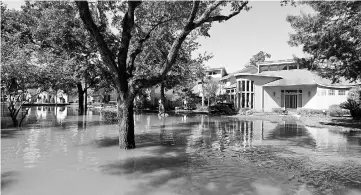  ??  ?? Floodwater­s is pictured in the aftermath of tropical storm Harvey on the west side of Houston,Texas, US. — Reuters photo