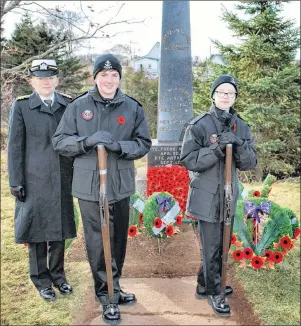  ?? SUBMITTED PHOTO ?? From left are Lieut. Alana Green, Ordinary Seaman Allister Gallant and Leading Seaman Katie Lowe. They all took part in the 2017 Remembranc­e Day Service at Wheatley River.