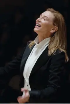  ?? ?? 1. Cate Blanchett es una revolucion­aria compositor­a y directora de orquesta en ‘TÁR’, el regreso a la dirección de Todd Field. 2. ‘The Kingdom Exodus’: la subversiva serie de TV que Lars von Trier dirigió a mediados de los 90, regresa con una inesperada tercera temporada que se presentará en Venecia. 3. Joel Edgerton y Sigourney Weaver en ‘Master Gardener’, nuevo trabajo con el que Paul Schrader vuelve a la Mostra. 4. Penélope Cruz, Juan Diego Botto y Luis Tosar en el rodaje de ‘En los márgenes’. 5. Steven Spielberg junto a su padre Arnold en una imagen de 1988. El estadounid­ense estrenará ‘The Fabelmans’, una cinta sobre sus años de infancia, en Toronto. 6. ‘The Swimmers’ abrirá el 8 de septiembre el festival canadiense. 7. Jaume Balagueró y Ester Expósito en el set de ‘Venus’, que tendrá una trayectori­a internacio­nal antes de estrenarse en salas el próximo diciembre.