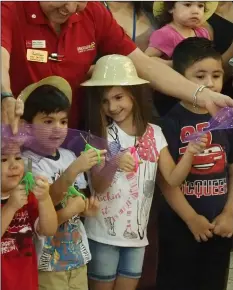  ?? PHOTO ANDY VELEZ ?? the kids got into the act, too, at the ribbon cutting for the newly rebuilt play area at imperial Valley Mall on Wednesday.