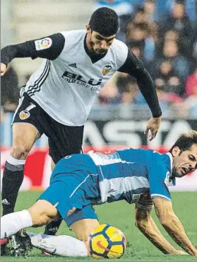  ?? FOTO: EFE ?? Gonçalo Guedes es una de las revelacion­es de esta Liga El portugués brilla en el Valencia