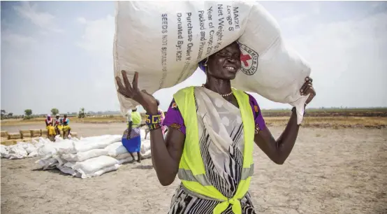  ?? FOTO AFP ?? Sudán del Sur, además de los problemas políticos, económicos y sociales, se ha convertido en uno de los lugares más peligrosos del mundo para los trabajador­es humanitari­os. 95 de los mismos han muerto en actividad desde diciembre de 2003.