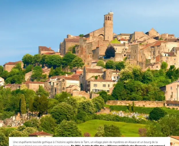  ??  ?? La cité, qui a compté jusqu’à cinq enceintes successive­s, n’est pas restée figée dans un Moyen Âge idéalisé. L’endroit bouillonne de vie.