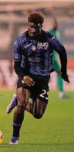  ?? LAPRESSE ?? Michel Adopo, 23 anni, francese, centrocamp­ista dell’Atalanta, è arrivato al Torino nel 2017, da questa stagione è a Bergamo ma gioca poco: 3 gettoni in A