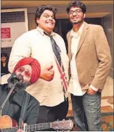  ??  ?? Stand up comics Tanmay Bhat and G Khamba (R) had the audience in splits; Singer Rabbi Shergill (left) enthralled the guests