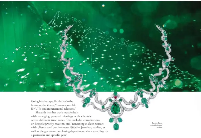  ?? ?? Dancing Dunes emerald diamond necklace