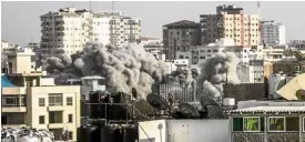  ?? AFP ?? BOMBARDMEN­T FOR BOMBARDMEN­T Smoke plumes rise after an Israeli airstrike in Gaza City.—
