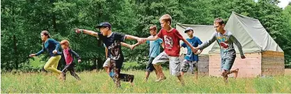  ?? Foto: Tomáš Doležel ?? Na táboře Během loňských prázdnin proběhlo po celé republice více než tisíc táborů pro víc než 30 tisíc dětí.