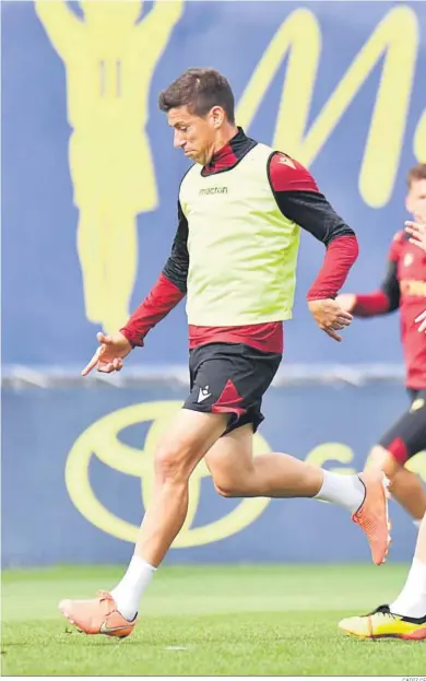  ?? CÁDIZ CF ?? Rubén Alcaraz en un entrenamie­nto del Cádiz.