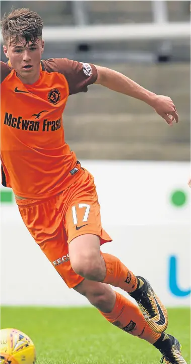  ?? Group. Picture: SNS ?? Jamie Robson: likely to start today as Mark Durnan’s suspension forces a reshuffle in defence.