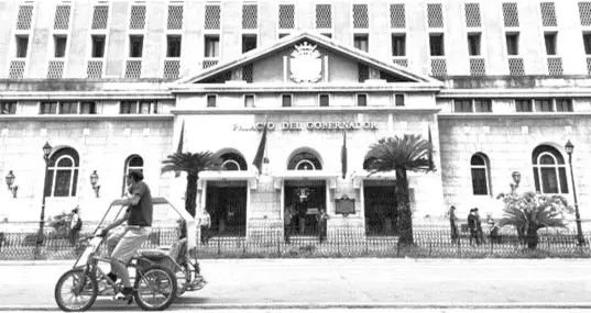  ?? Philstar.com / AJ Bolando, file ?? This file photo shows the Commission on Elections headquarte­rs in Manila.