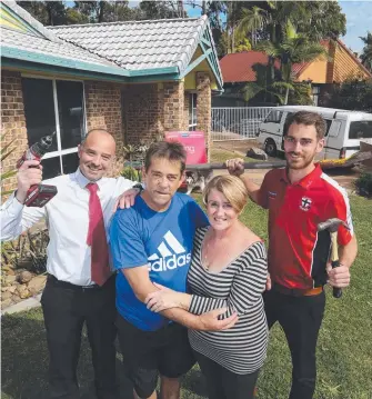  ?? Picture: GLENN HAMPSON ?? PRD Principal and Saints player Justin Johnson with Peter and Sandra McNeight and PRD agent and Saints player Corey Robb-Gwynne, ready for a reno rescue.