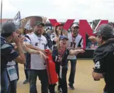  ?? | NICOLÁS CORTE ?? La afición mexicana respondió al llamado de la NFL y se comportó a la altura de este evento.