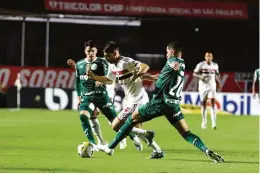  ?? William Volcov/Brazil Photo Press/Folhapress ?? Palmeiras só perdeu um clássico contra seus rivais na temporada, e foi justamente para o São Paulo, no Paulistão