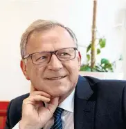  ??  ?? Günter Hell, Lehrlines- Leiter der ÖBB