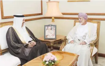  ??  ?? Yusuf bin Alawi bin Abdallah, Minister Responsibl­e for Foreign Affairs, with Dr Abdul Latif bin Rashid al Zayani, GCC Secretaryg­eneral, in Muscat on Wednesday. — ONA