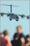  ?? JOHANNES EISELE / AFP ?? Un A400M en una exhibición