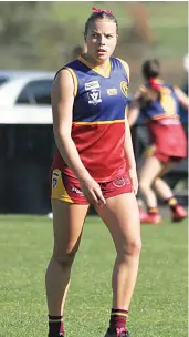  ?? ?? Charlotte Waller kicked two goals and was amongst the best as Warragul Industrial­s won its youth girls game on Sunday.