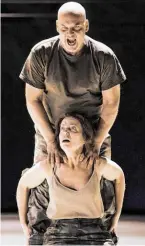  ?? BILD: SN/TAW/WERNER KMETITSCH ?? Wozzeck (Florian Boesch) und Marie (Lise Lindstrom).