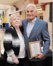  ?? BERND FRANKE ST. CATHARINES STANDARD ?? Steve Latinovich gave a “special shout out” to his wife, Jan, after receiving induction into the Welland Sports Wall of Fame in a ceremony Sunday at Seaway Mall.