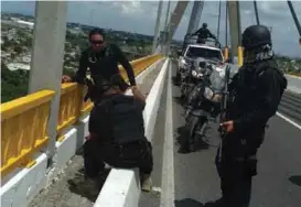  ?? NOEL VERGARA ?? En el Puente Tampico se han evitado varios intentos.