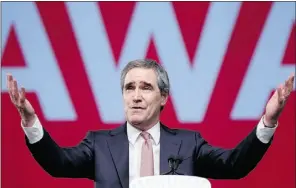  ?? Blair Gable, Reuters, file ?? For whatever reasons, Michael Ignatieff never caught on with Canadians. The former Liberal leader had a habit of doing his own thing and not listening to
party members and advisers, sources told Peter C. Newman.