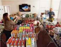  ?? Christian Abraham/Hearst Connecticu­t Media ?? A food drive at Family Centers in Greenwich last year.